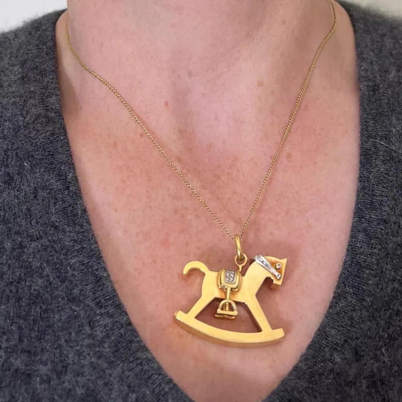 Outlet Pamono Large Rocking Horse 18k Yellow White Gold Diamond Pendant from Al Angiolino & Zogno, 1980s