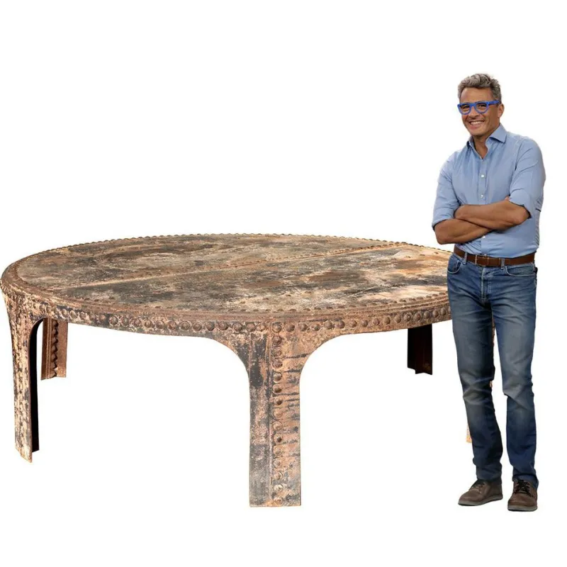 Pamono Large Round Cast Iron Table> Garden Tables