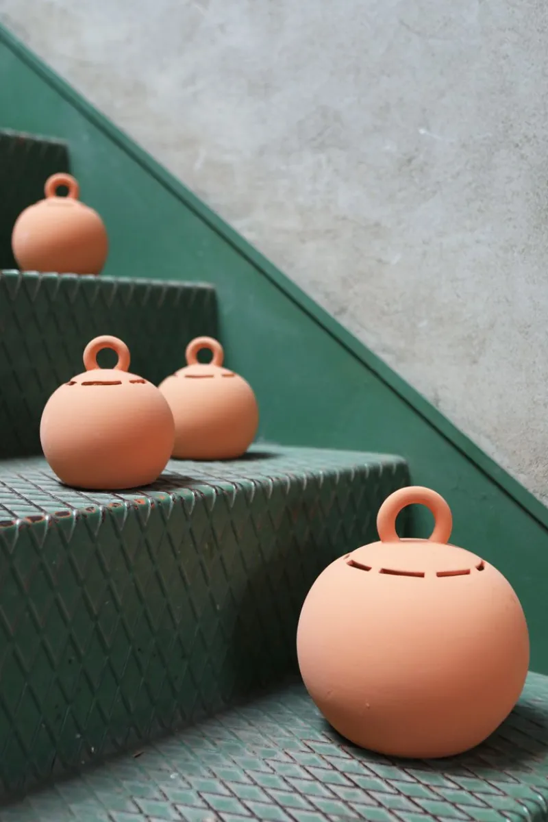 Pamono Large Salvadané Piggy-Bank in Red Clay by Domenico Orefice for Man de Milan> Decorative Objects