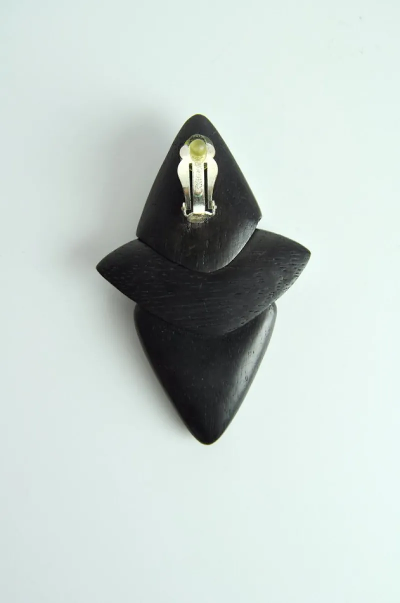 Pamono Large Sculptural Black Ear-Clips in Ebony from Monies, Denmark, 2000s, Set of 2> Earrings