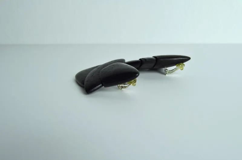 Pamono Large Sculptural Black Ear-Clips in Ebony from Monies, Denmark, 2000s, Set of 2> Earrings
