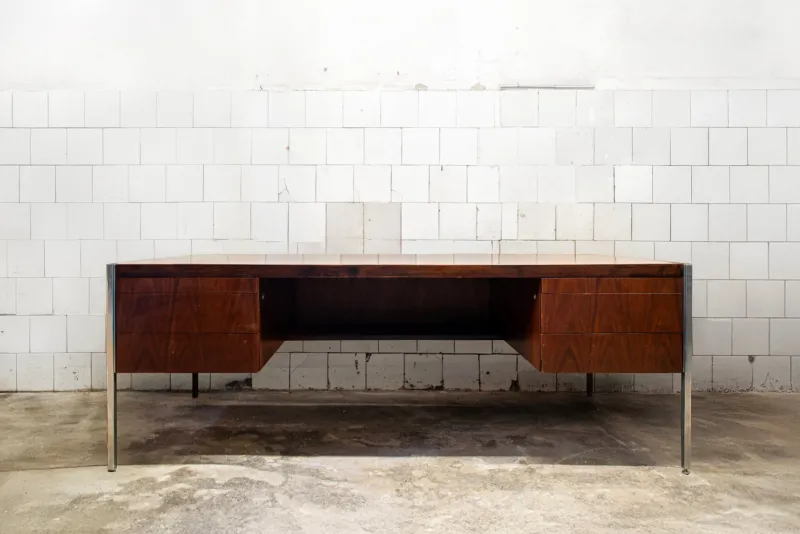 Pamono Large Six Drawer Center Desk by Florence Knoll Bassett for Knoll International, 1960s> Desks