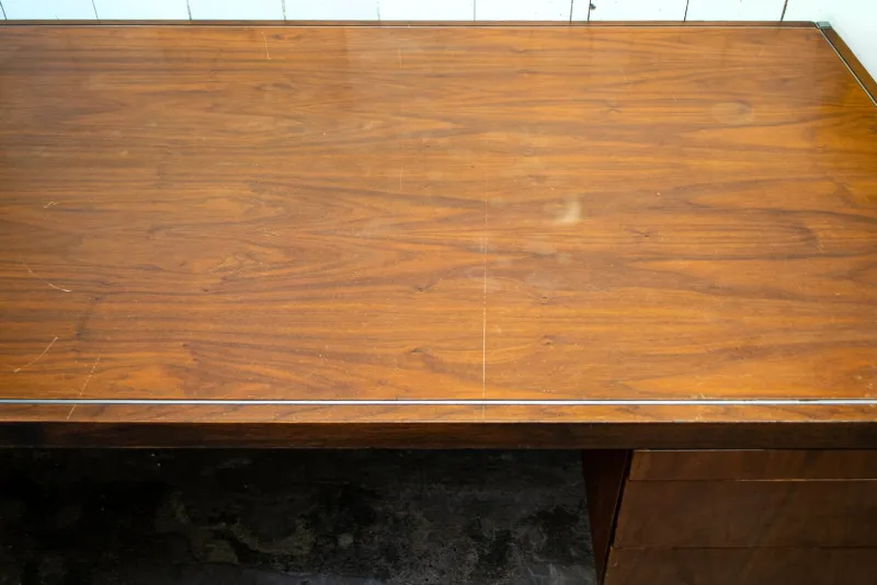Pamono Large Six Drawer Center Desk by Florence Knoll Bassett for Knoll International, 1960s> Desks
