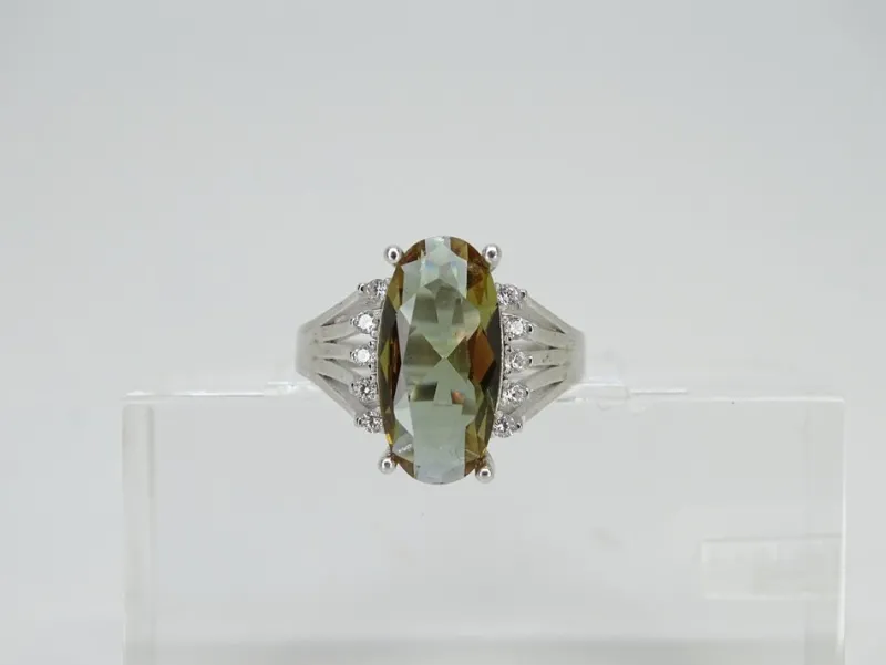 Sale Pamono Large 21st Century Zultanite and Zircon Ring in 925 Sterling Silver, Italy, 2010s