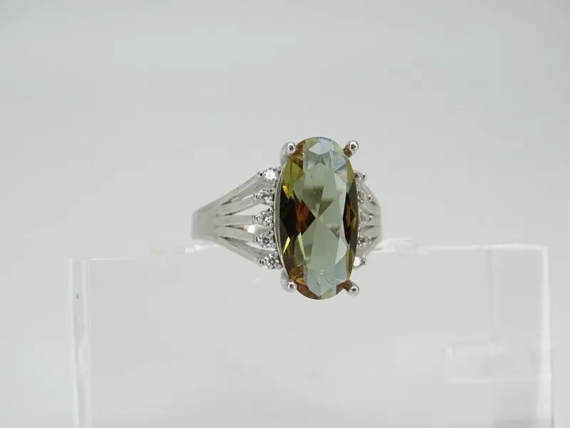 Sale Pamono Large 21st Century Zultanite and Zircon Ring in 925 Sterling Silver, Italy, 2010s
