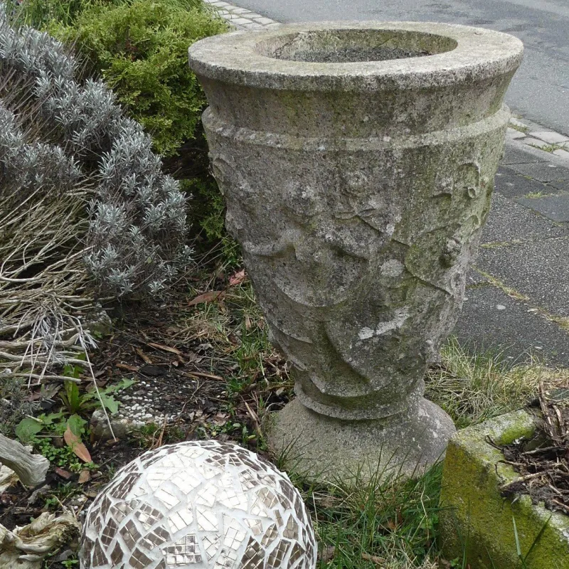 Pamono Large Stone Casting Garden Planter, 1930> Garden Accessories