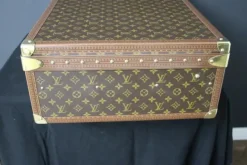 Online Pamono Large Suitcase from Louis Vuitton, 1990s