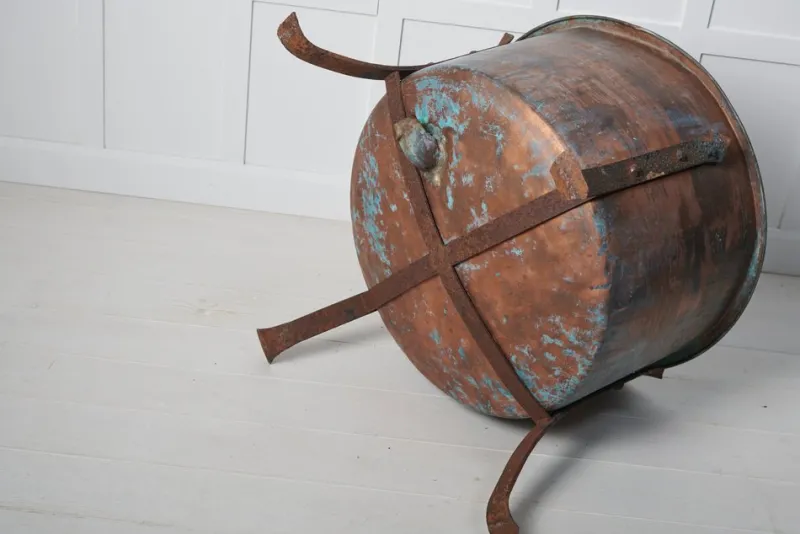 Pamono Large Swedish Copper Planter> Garden Accessories