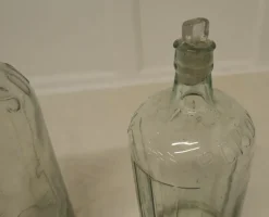 Pamono Large 19th Century Clear Glass Pharmacy Poison Bottles, Unkns, Set of 2><noscript><img width=
