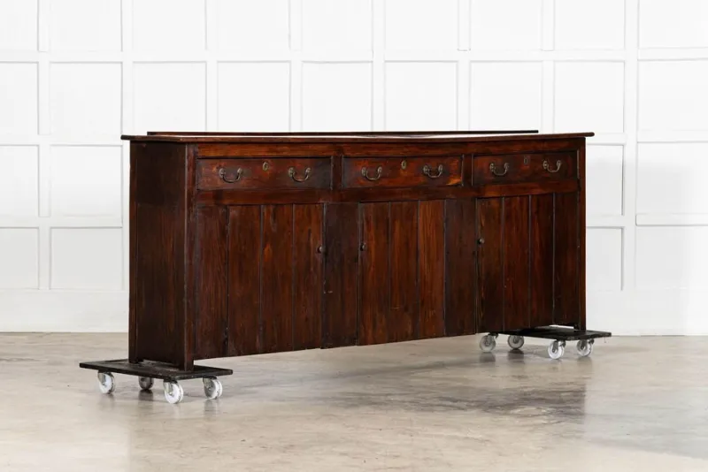 Outlet Pamono Large 19th Century English Elm Dresser Base, 1850s