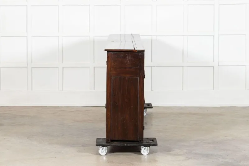 Outlet Pamono Large 19th Century English Elm Dresser Base, 1850s