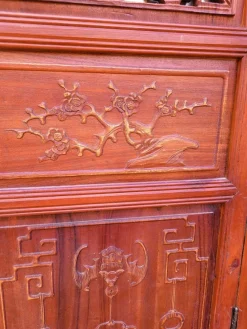 Sale Pamono Large 20th Century Screen in Carved Wood and Mirror, Asia