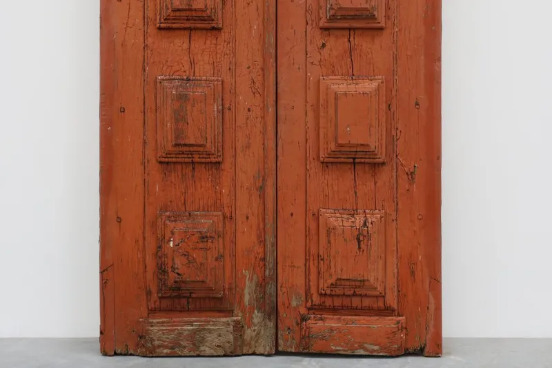 Sale Pamono Large 17th Century Terracotta Lacquered Oak Monastery Doors, Portugal, Set of 2