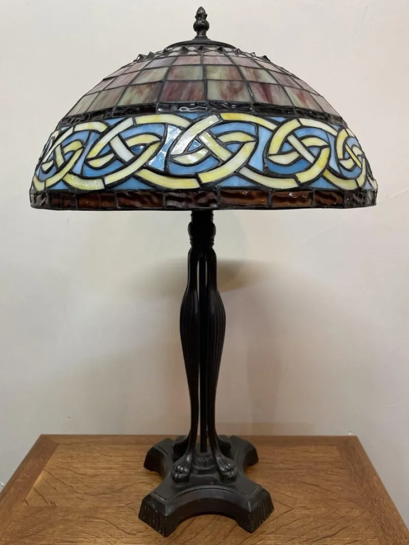 Pamono Large Tiffany Style Table Lamp with Celtic Shade> Table Lamps
