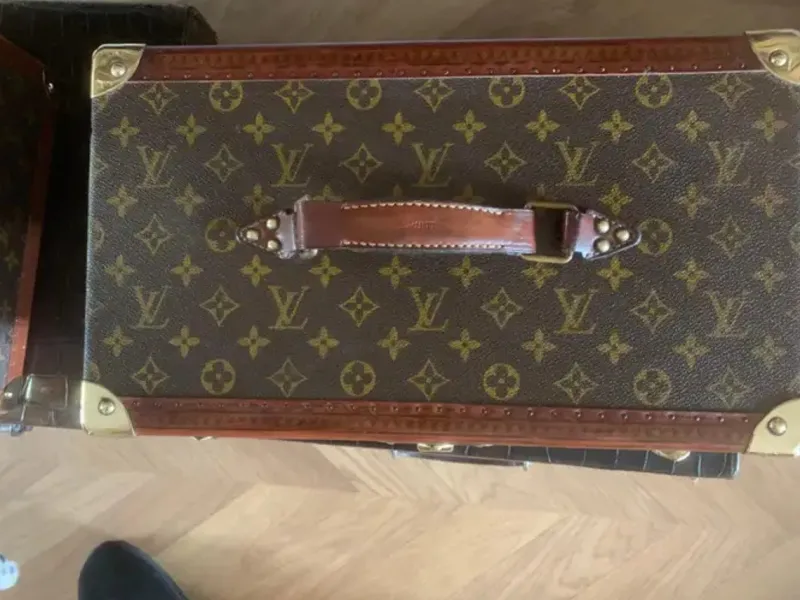 Sale Pamono Large Vanity Case from Louis Vuitton, 2000s