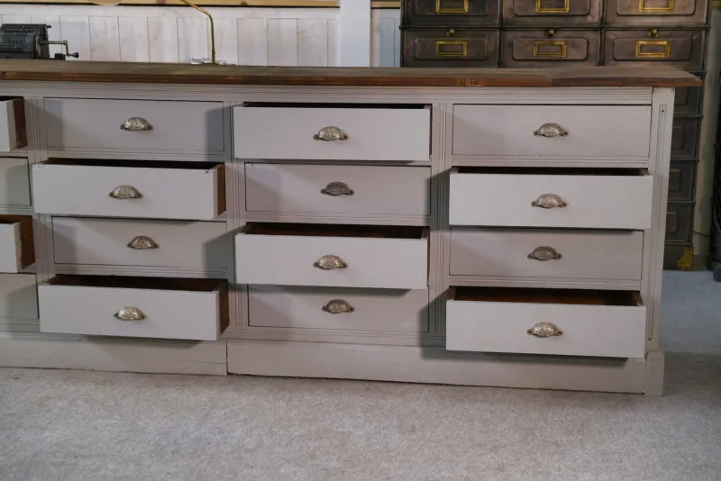 Pamono Large Vintage Drawer Craft Cabinet in Fir, 1950s> Dressers, Commodes & Chests