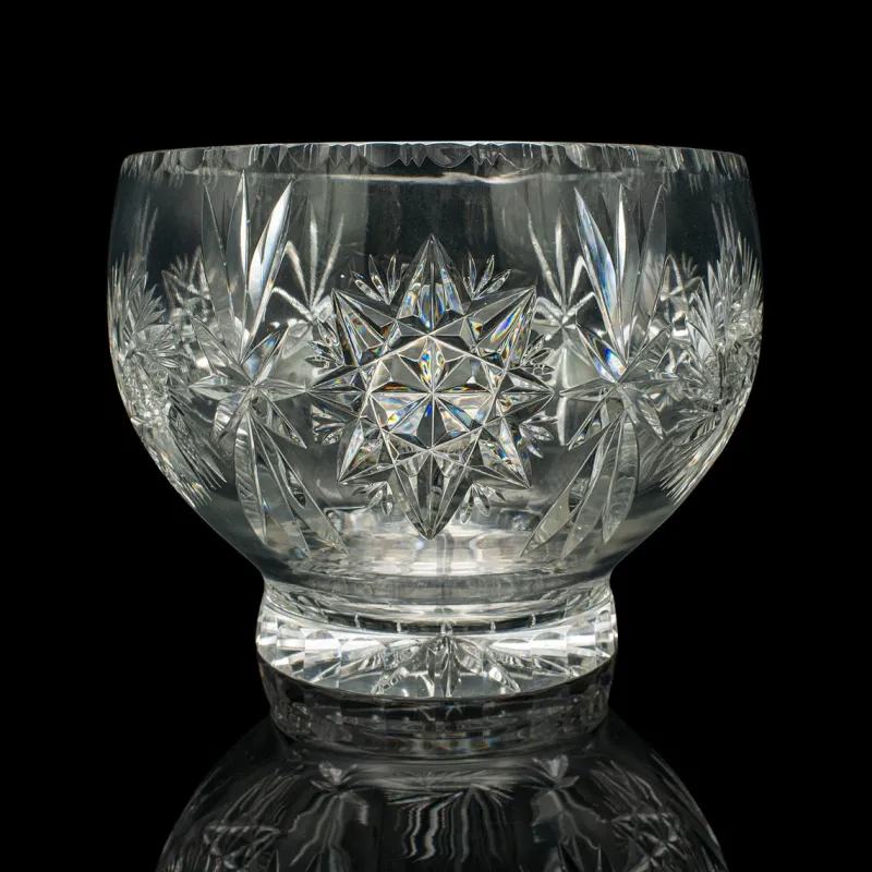 Outlet Pamono Large Vintage English Cut Glass Crystal Fruit Bowl, 1960s