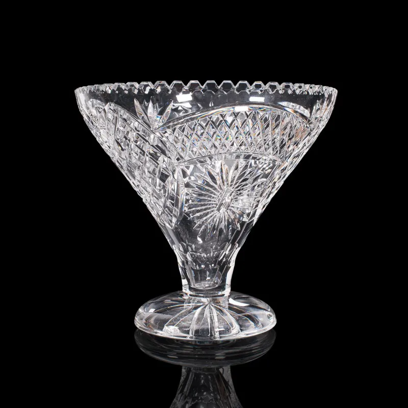 Pamono Large Vintage English Fruit Bowl in Crystal and Cut Glass, 1950> Serving Dishes