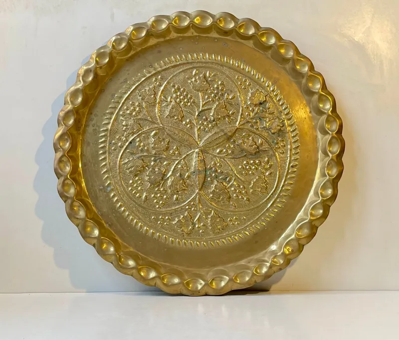 Best Pamono Large Vintage Moroccan Round Tray in Embossed Brass, 1950s
