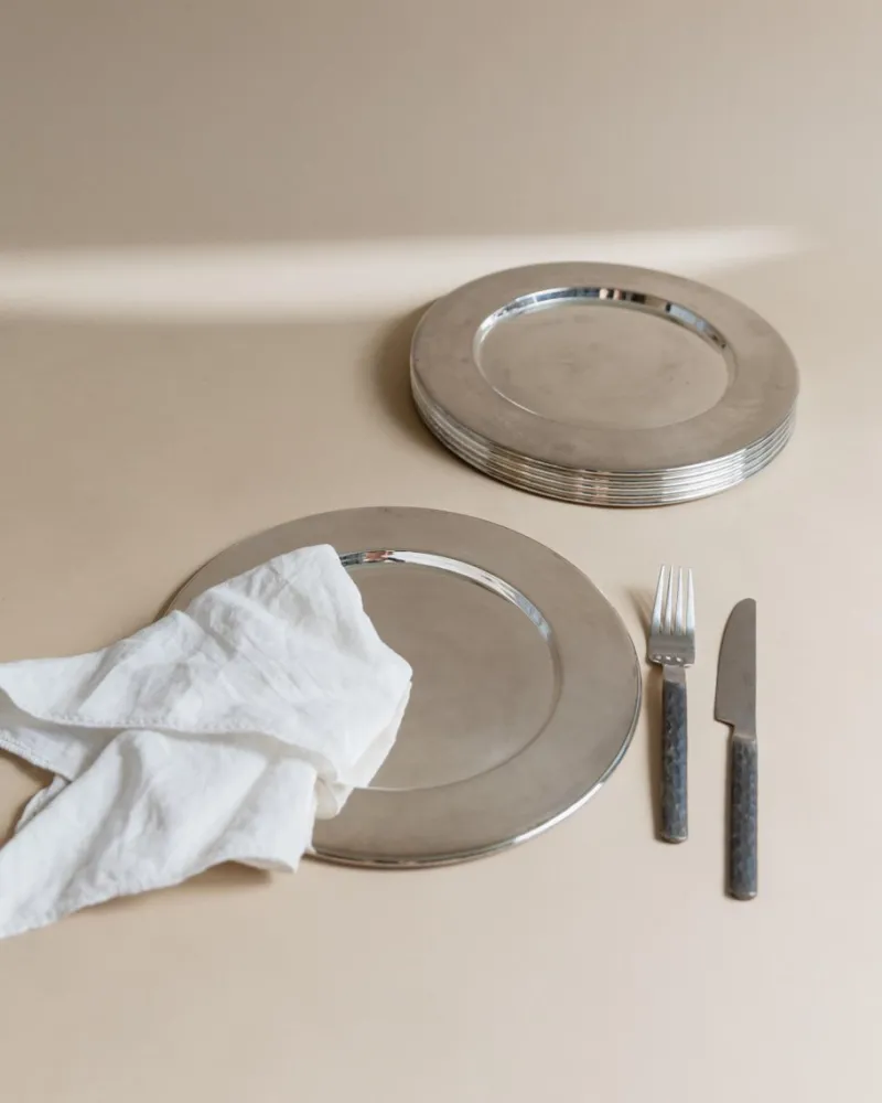 Pamono Large Vintage Silver-Plated Underplates or Plates, Italy, 1970s, Set of 6> Dinner Plates & Bowls
