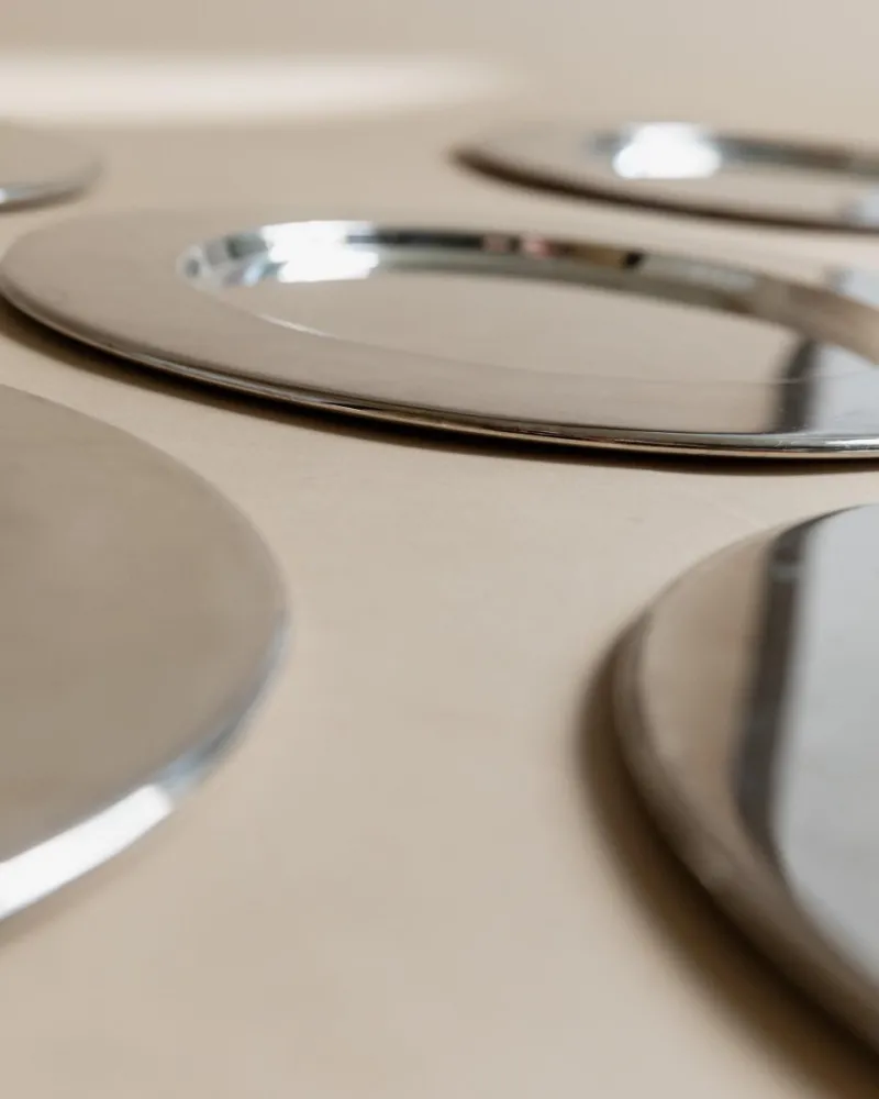 Pamono Large Vintage Silver-Plated Underplates or Plates, Italy, 1970s, Set of 6> Dinner Plates & Bowls