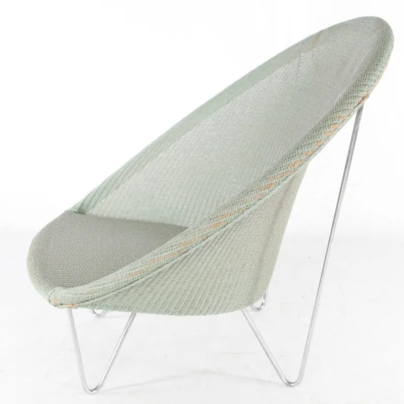 Pamono Large Vintage Wicker and Chrome Chair, 1970s> Lounge Chairs & Armchairs
