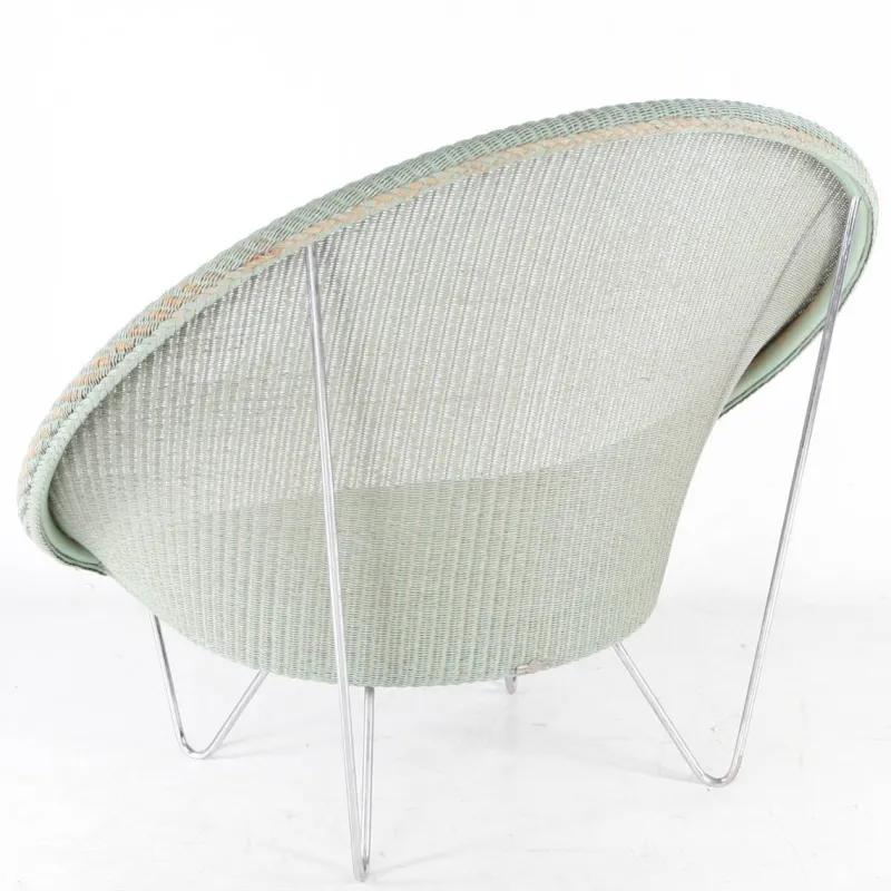 Pamono Large Vintage Wicker and Chrome Chair, 1970s> Lounge Chairs & Armchairs