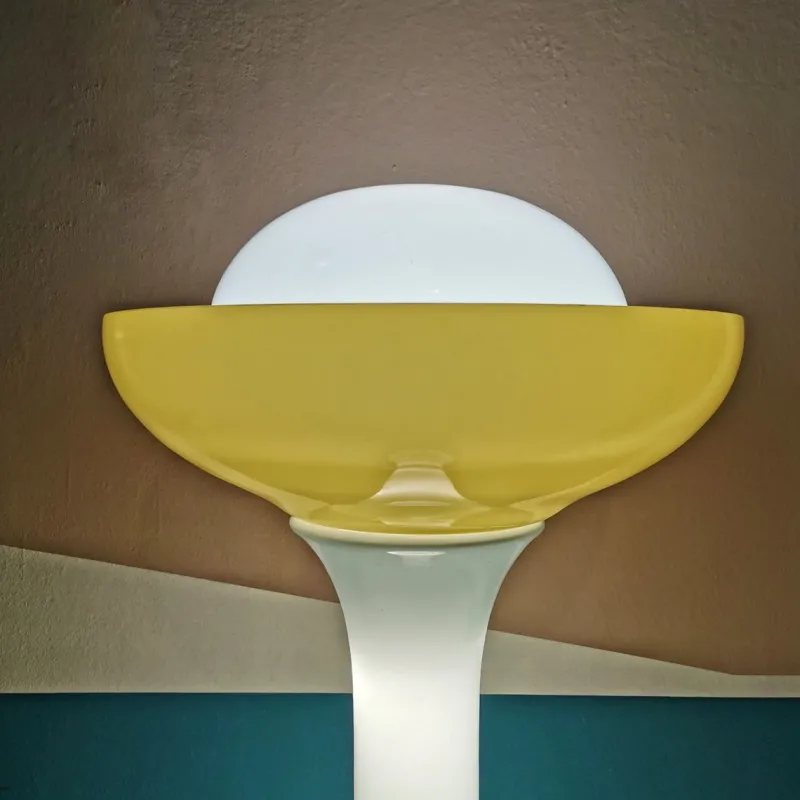 Pamono Large White and Yellow Murano Glass Column Lamp, 1960s> Floor Lamps