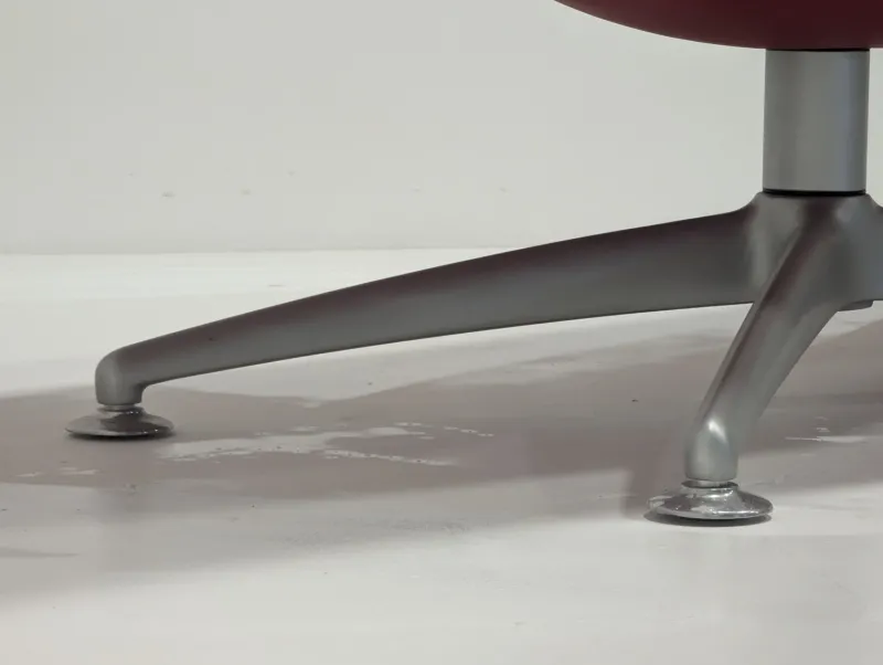 Hot Pamono Larus Chaise Lounge from Poltrona Frau