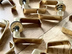 Pamono Lasta Brass Door handles by Timo Sarpaneva for Finland Primo Oy, 1960s, Set of 12> Architectural Elements