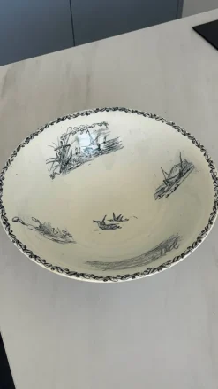 Sale Pamono Late 19th Century Antique French Earthenware Ironware Salad Bowl Marine Model from Creil Et Montereau Factory