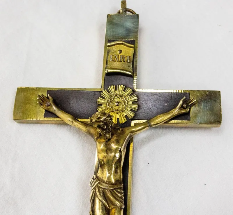Outlet Pamono Late 19th Century French Brass Crucifix with Miraculous Medal, 1880s