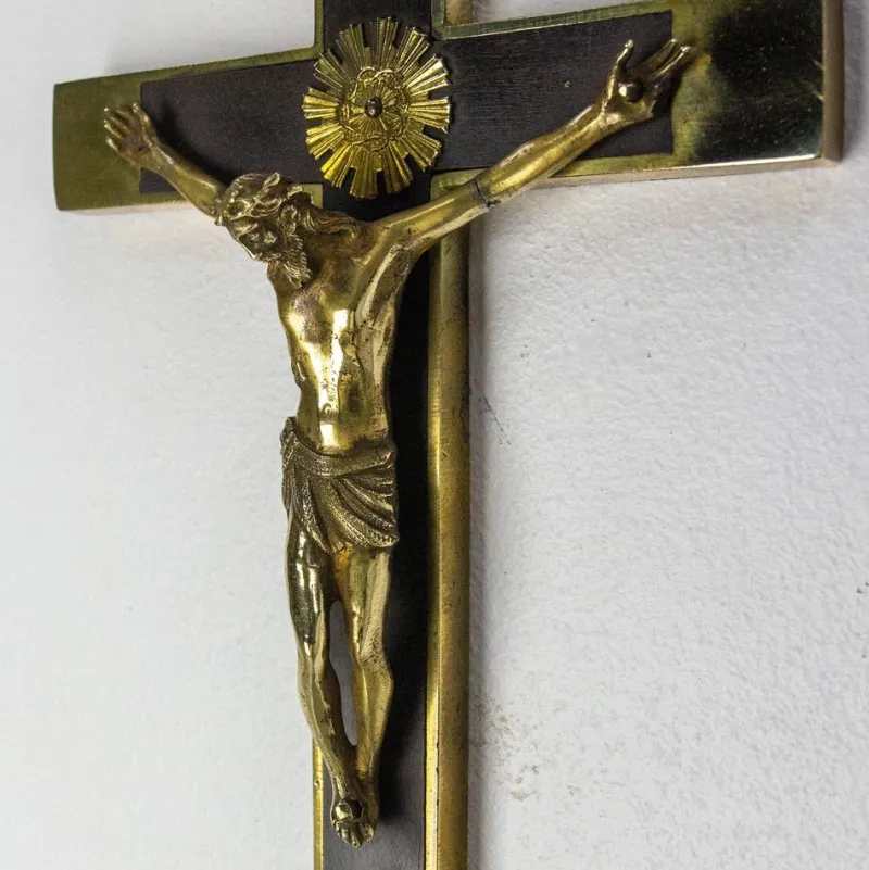 Outlet Pamono Late 19th Century French Brass Crucifix with Miraculous Medal, 1880s