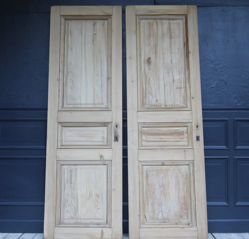 Pamono Late 19th Century French Pine Doors, 1890s, Set of 2> Architectural Elements