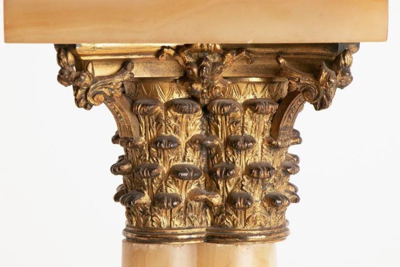 New Pamono Late 19th Century French Renaissance Onyx Plinth with Gilt Bronze Mounts