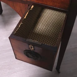 Pamono Late 19th Century George III English Writing Desk