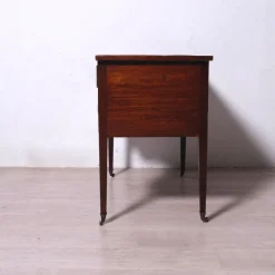Pamono Late 19th Century George III English Writing Desk