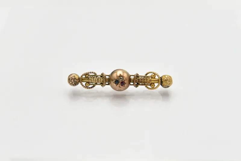 Clearance Pamono Late 19th Century Gold Brooch with Diamond, Ruby and Sapphire