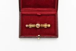 Clearance Pamono Late 19th Century Gold Brooch with Diamond, Ruby and Sapphire