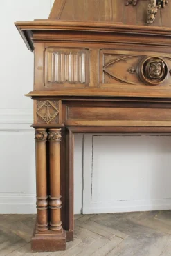 Pamono Late 19th Century Gothic Revival Fireplace><noscript><img width=
