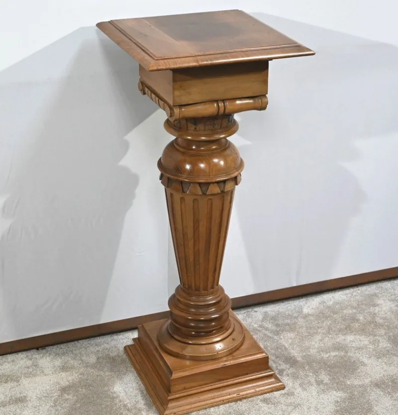 Pamono Late 19th Century Louis XVI Style Walnut Column> Pedestals And Columns
