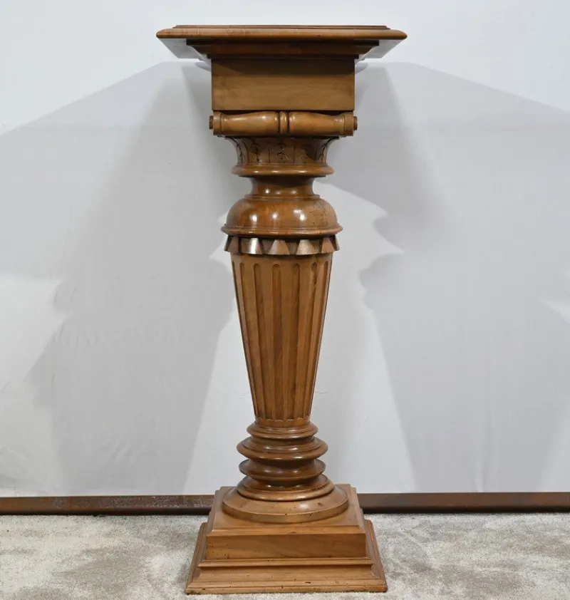Pamono Late 19th Century Louis XVI Style Walnut Column> Pedestals And Columns