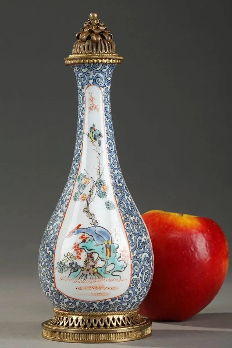 Pamono Late 19th-Century Porcelain Perfume Bottle from Samson, Paris> Bottles, Carafes & Jugs