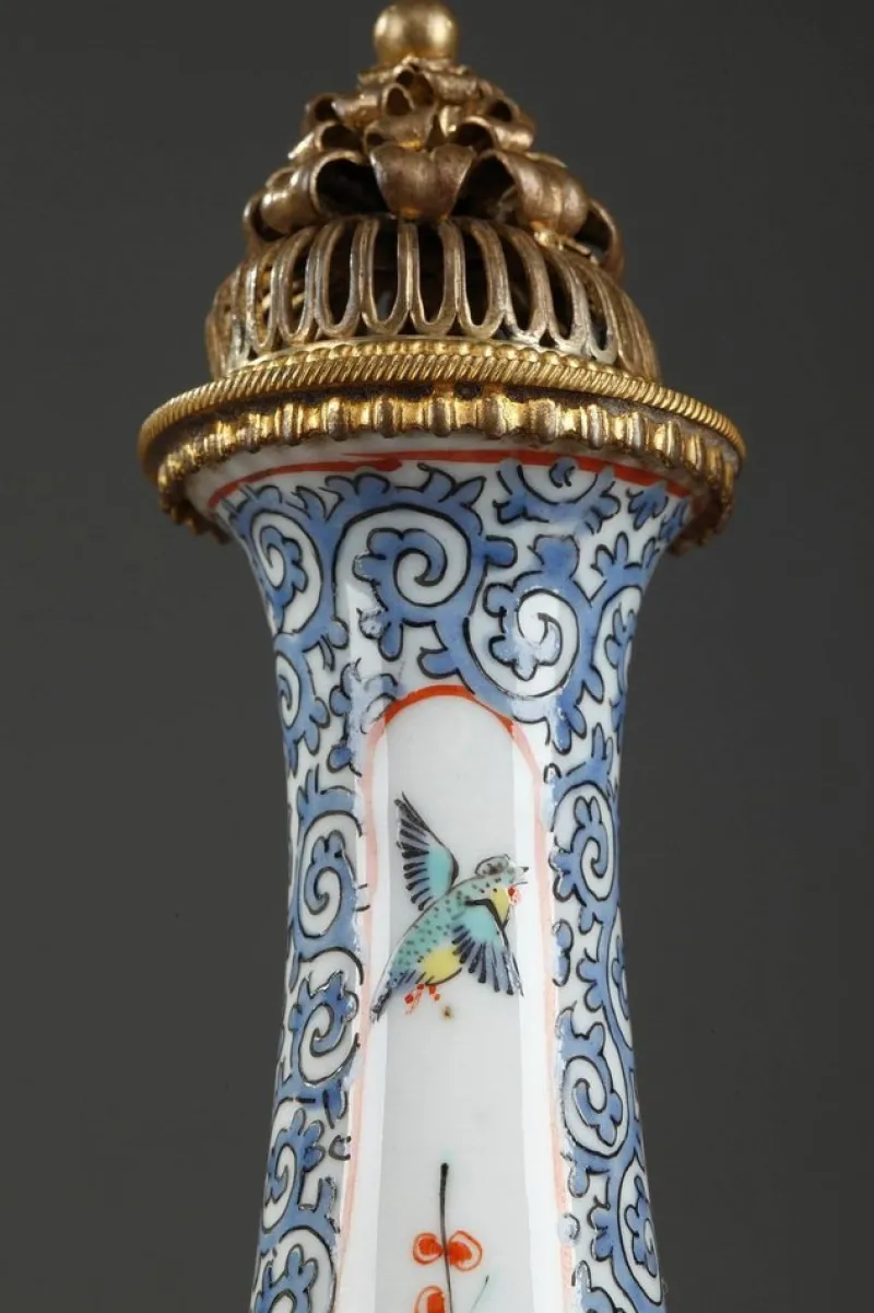 Pamono Late 19th-Century Porcelain Perfume Bottle from Samson, Paris> Bottles, Carafes & Jugs