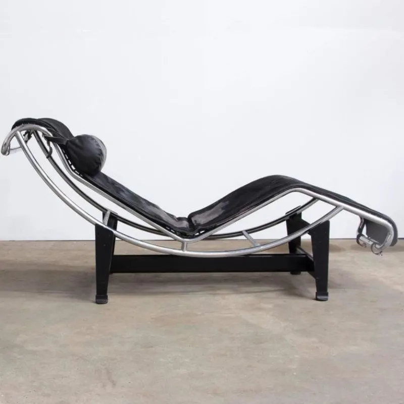 Pamono LC 4 Chaise Longue by Le Corbusier for Cassina, 1960s> Daybeds & Chaises Lounges