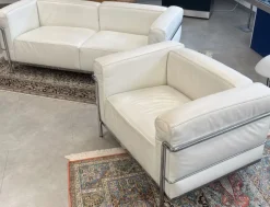 Best Pamono LC2 Two-Seater Sofa and Chair in White Leather by Le Corbusier & Pierre Jeanneret for Cassina, 1970s, Set of 2