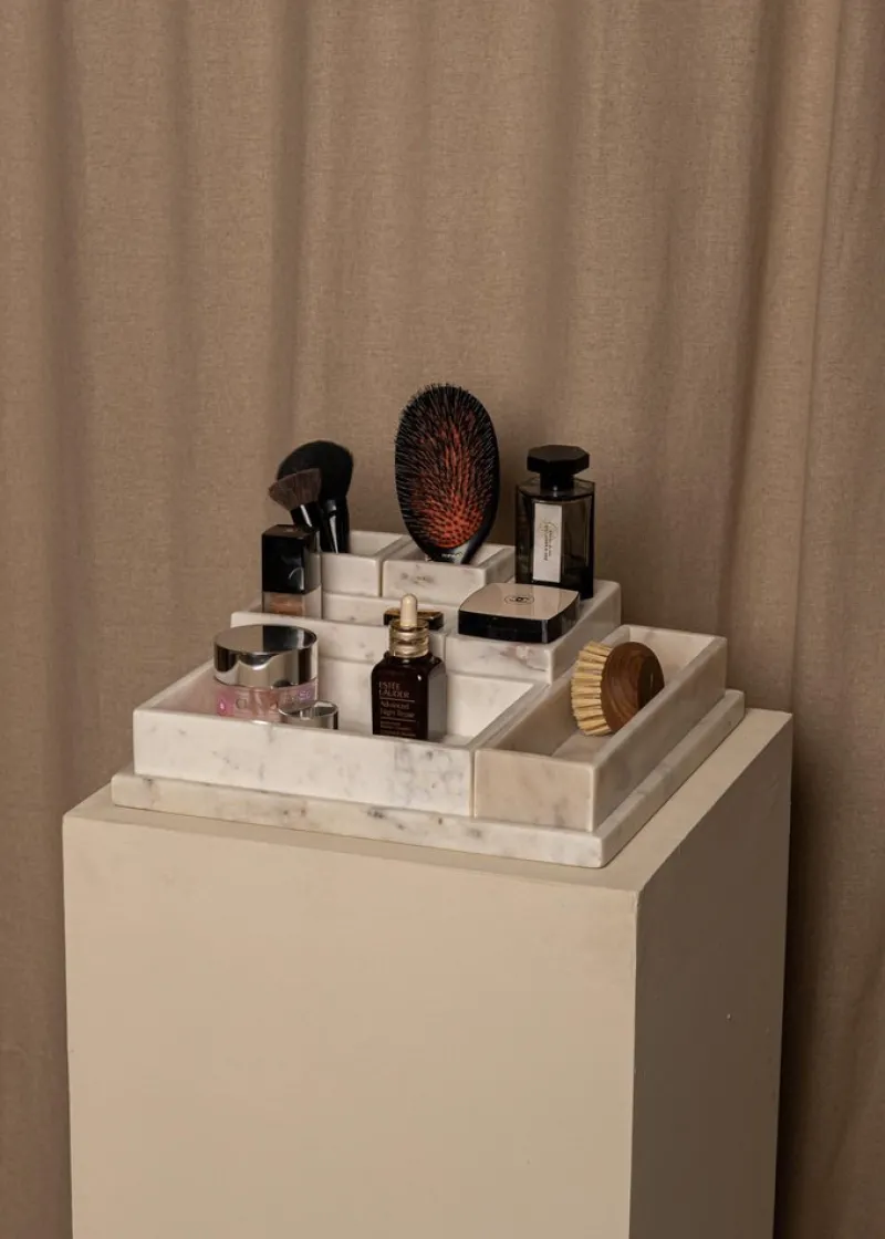 Pamono Le Carré White Marble Organizer by Simone & Marcel> Decorative Objects