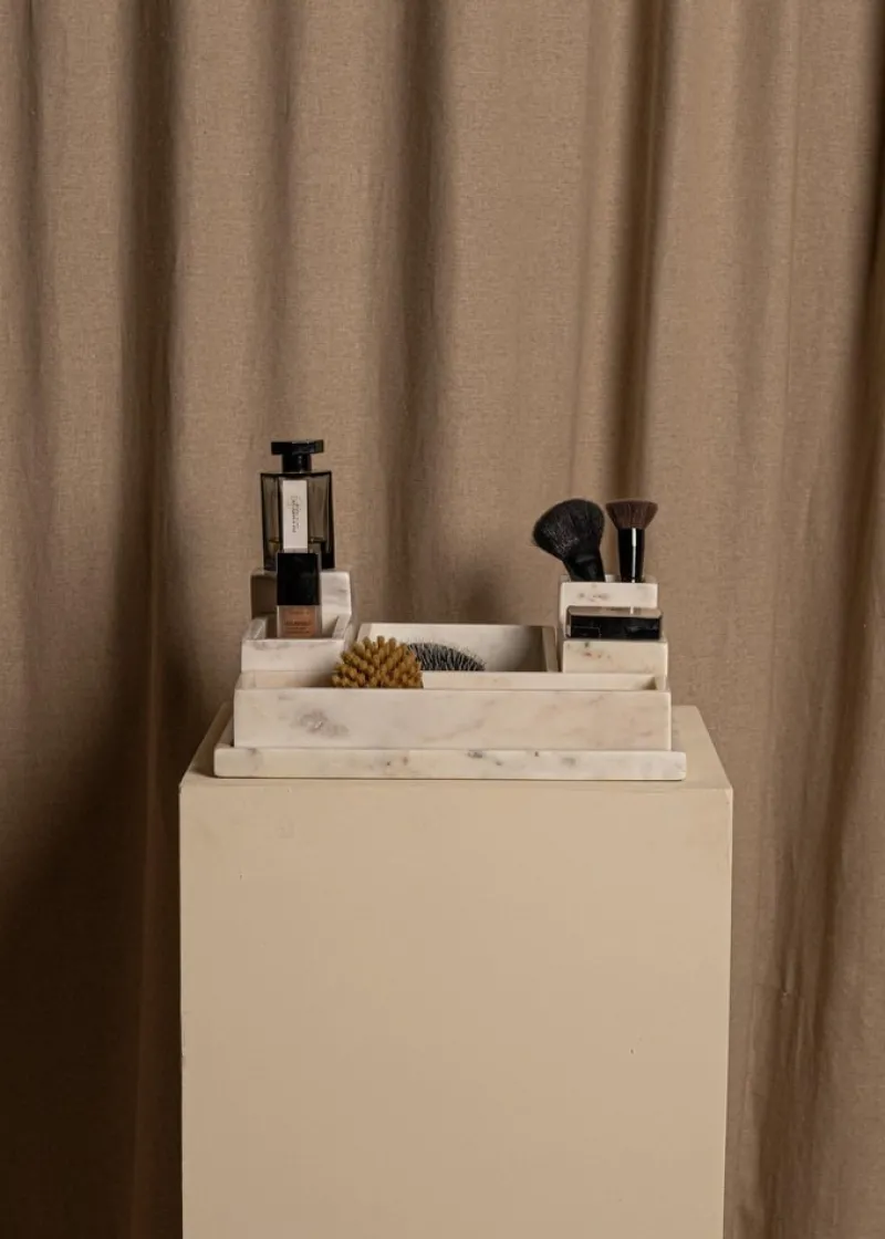 Pamono Le Carré White Marble Organizer by Simone & Marcel> Decorative Objects