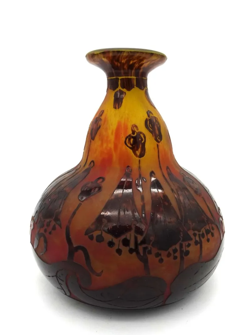 Pamono Le Verre Francais Vase in Glass by Charles Schneider, 1920s> Vases