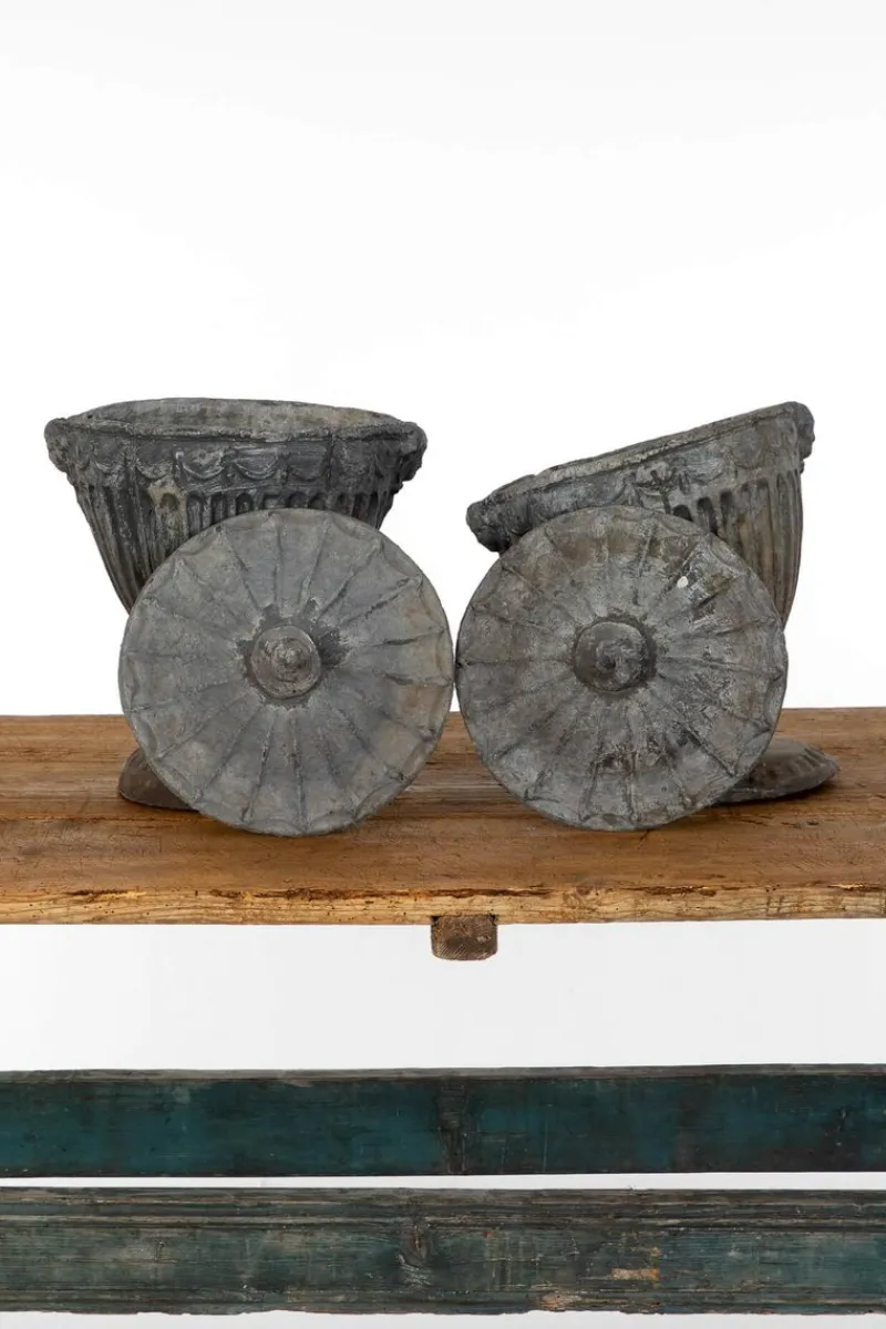 Hot Pamono Lead Garden Urns, 1920s, Set of 2
